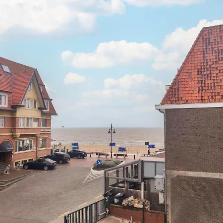 Appartement House With Lateral Seaview By Interhome