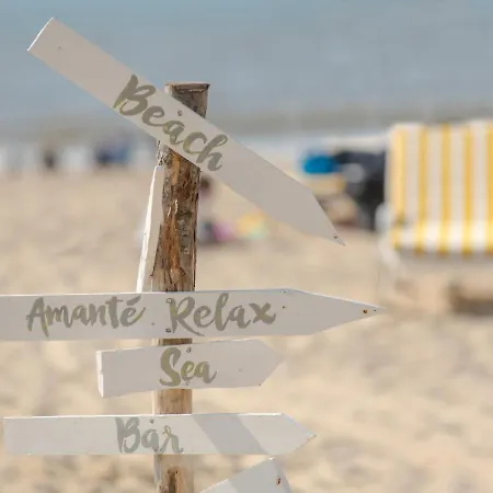 House With Lateral Seaview By Interhome Appartamento