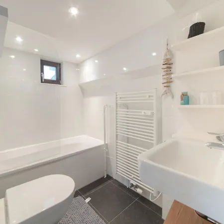 Appartamento House With Lateral Seaview By Interhome De Haan