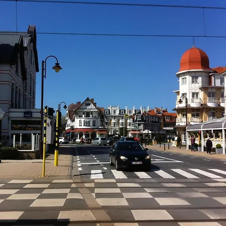 Appartamento House With Lateral Seaview By Interhome De Haan
