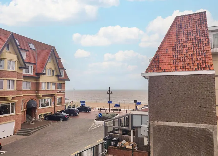 Apartman House With Lateral Seaview By Interhome